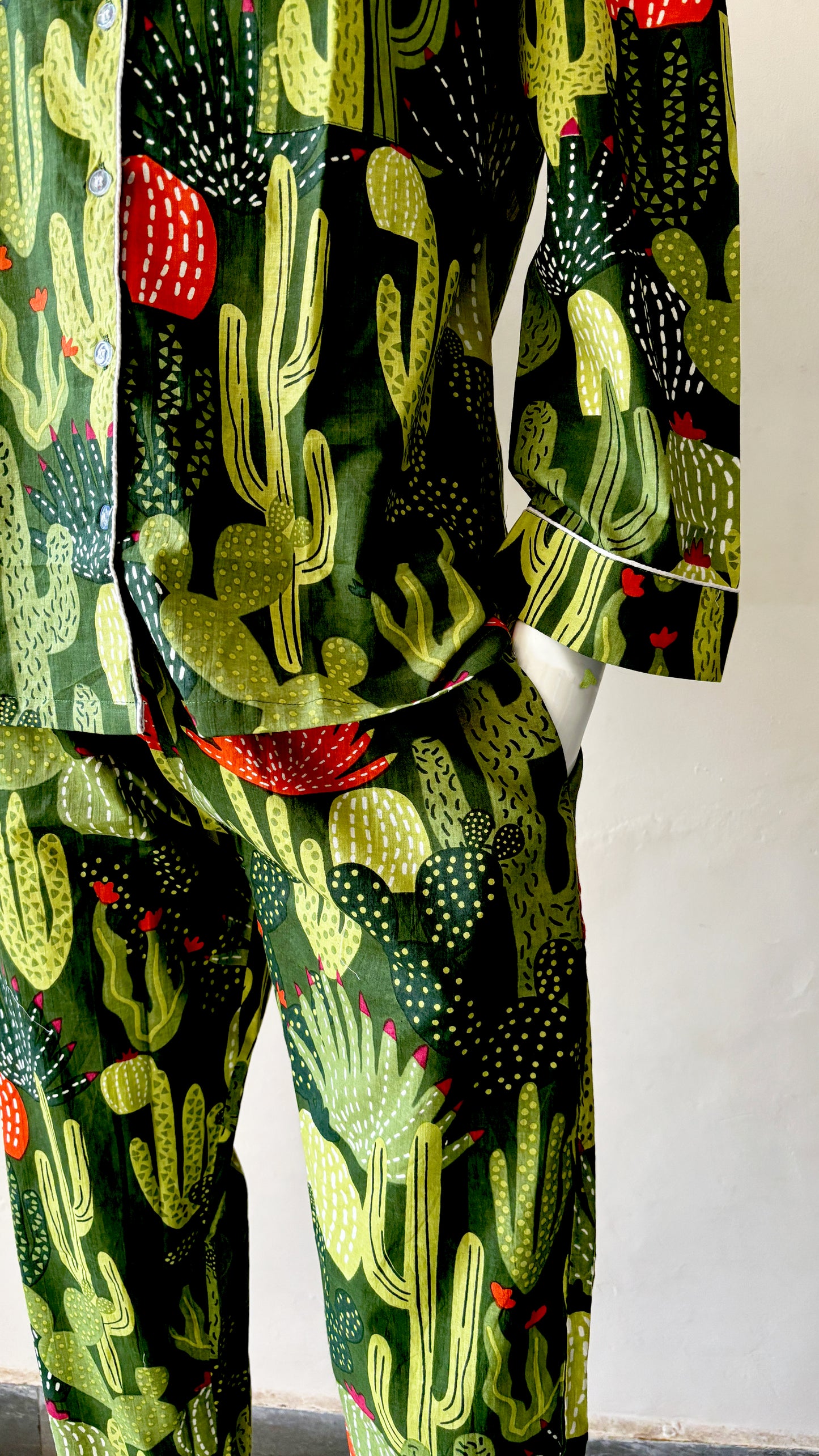 Green 100% Pure Cotton Cambric Women's Pajamas with Cactus Print