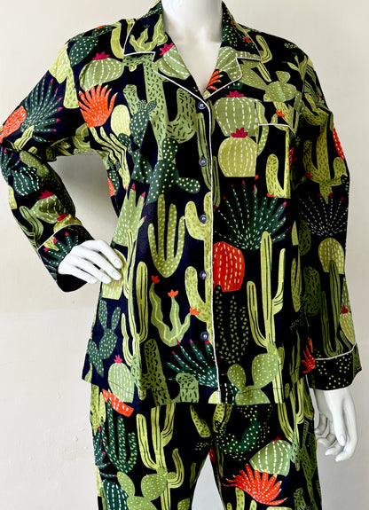 Black 100% Pure Cotton Cambric Women's Pajamas with Cactus Print